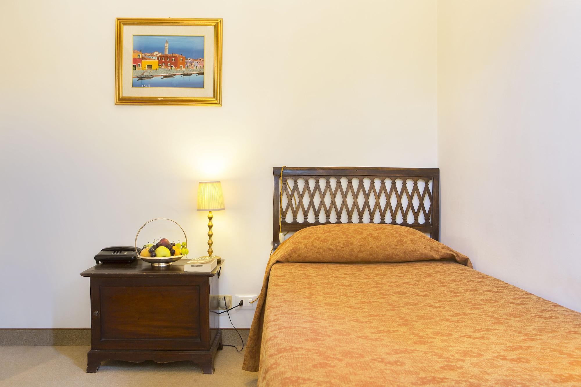 Hotel Rigel Венеция Лидо Екстериор снимка